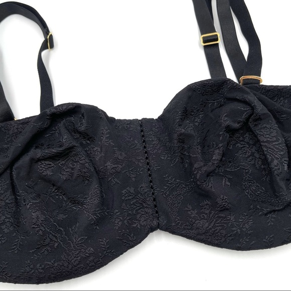 Lipo in a Box black underwire unlined bra size 34D - Picture 1 of 6